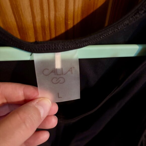 Calia Crop Cutout Tank - Picture 3 of 4